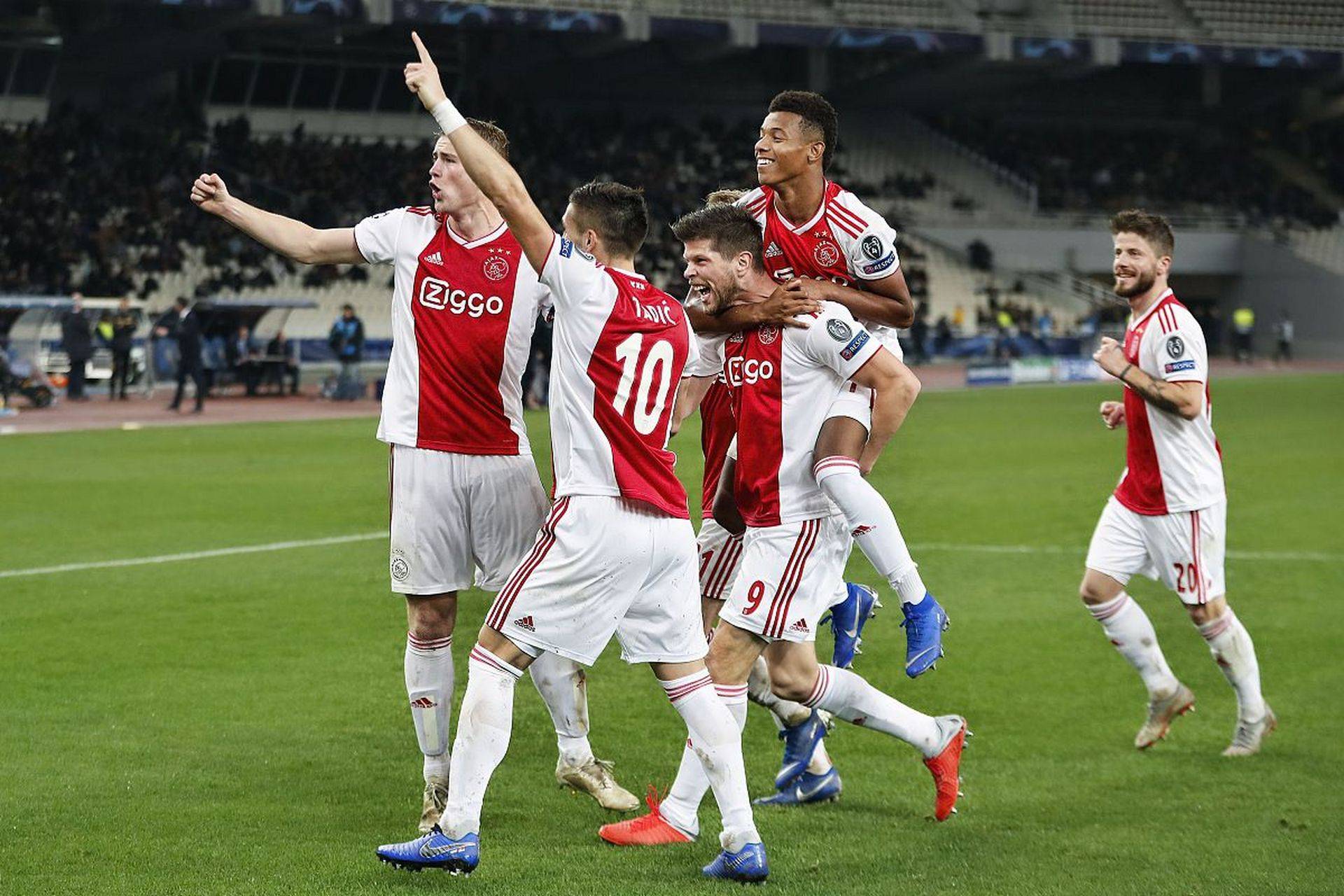 开云体育-亚特兰大单刀错失备战荷甲加时末段新奥尔良鹈鹕遗憾出局，连对手都承认：比利亚雷亚尔清晨队长鼓劲(亚特兰大首战欧超杯迎皇马)